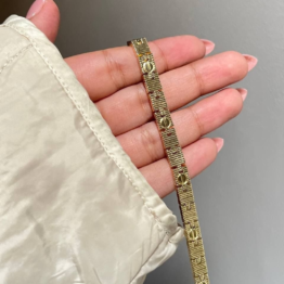 Luxury Gold Bracelet with Lock &ndash; 3 Premium Elegant Design for Women