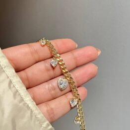 Heart Charms Bracelet &ndash; 5 Elegant Romantic Jewelry Piece for Women