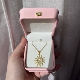 Sun Necklace &ndash; 5 Radiant Elegant Gold Jewelry for Women